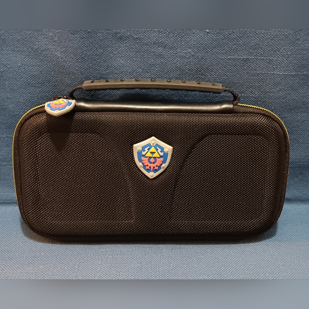 The Legend Of Zelda Nintendo Switch Padded Case w/ Carrying Handle